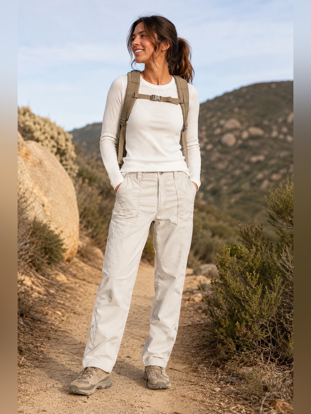 Pacific Trail straight leg cream hiking Pants size M